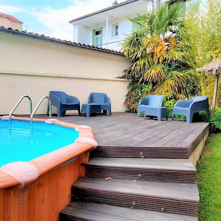 Cabana Ferienhaus Sayat